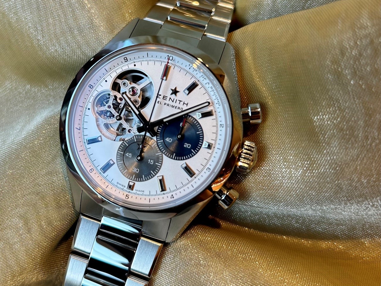 クロノマスター オープン Ref. 03.3300.3604/69.M3300